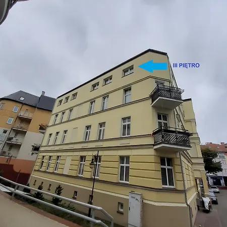 U Latarnika przy Cichej 9-3